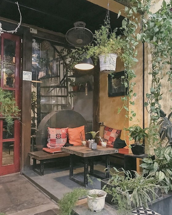 Các Quán Cafe Đẹp Ở Hà Nội Để Chụp Ảnh 2023 | Khongsolac.Com