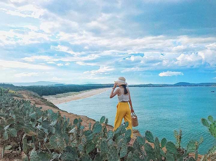 Bãi Xép - Phim Trường Tôi Thấy Hoa Vàng Trên Cỏ Xanh