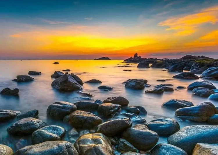 Kinh Nghiệm du lịch Phan Thiết - Mũi Né Tự Túc Không Sợ Lạc Hon Ghenh