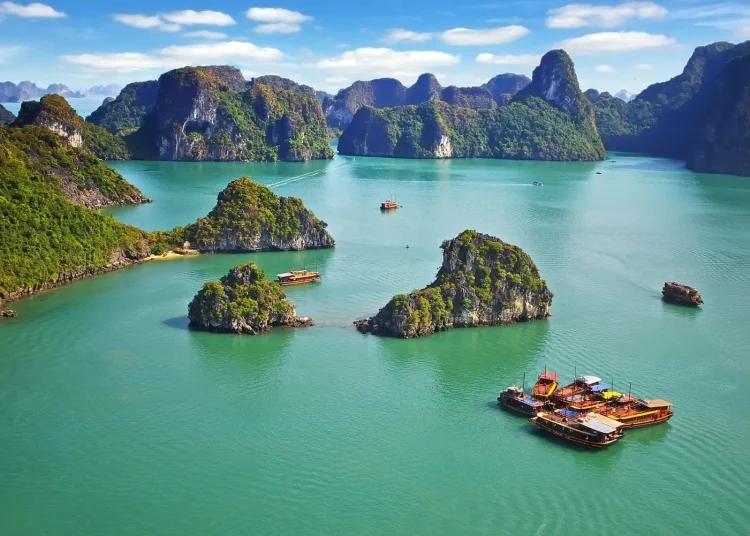 Ve dep Vinh Ha Long