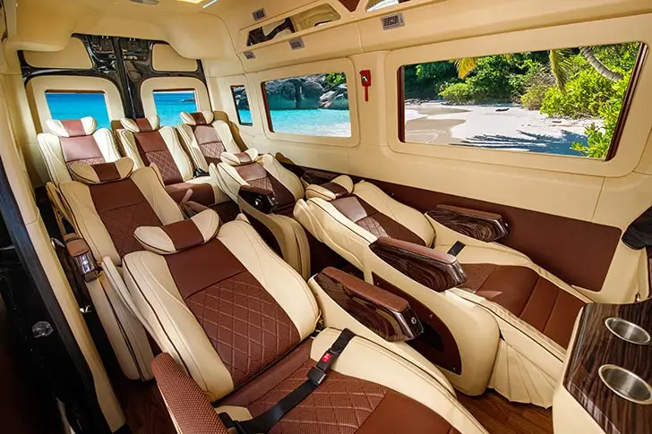 Xe khach va Limousine
